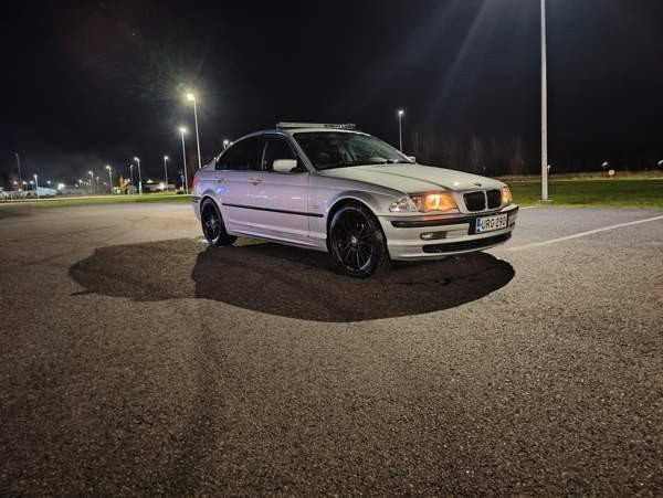 BMW 323 Хювинкяя - изображение 4