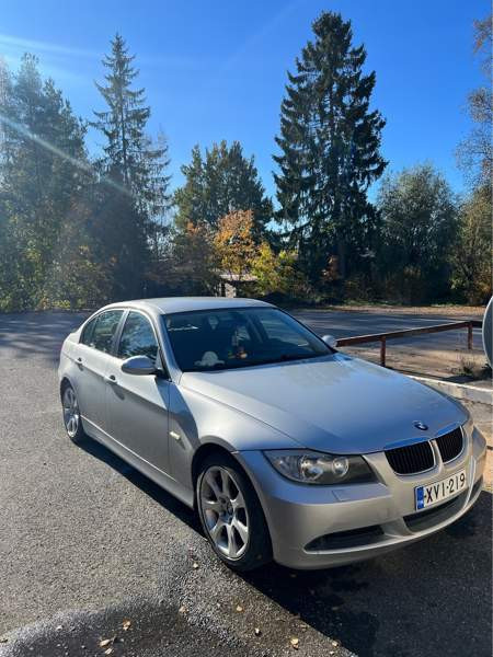 BMW 318 Yläne - valokuva 1