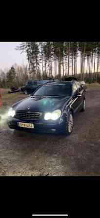 Mercedes-Benz C Rautalampi