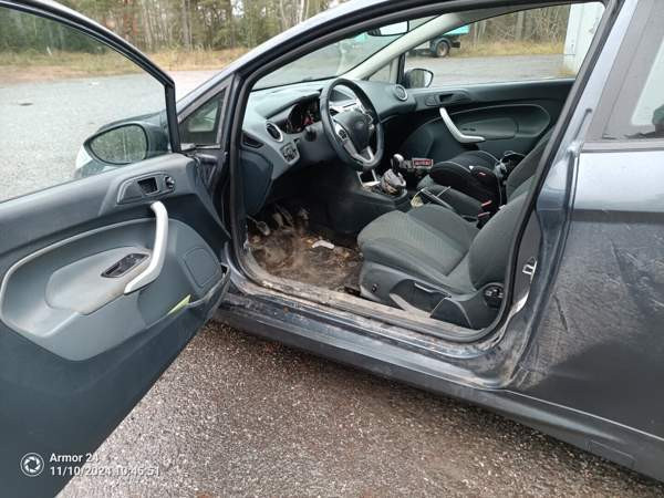 Ford Fiesta Naantali - valokuva 7