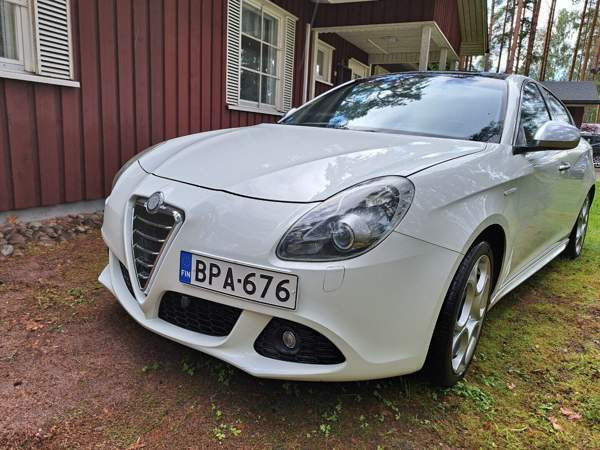 Alfa Romeo Giulietta Ugleural'skiy – foto 4