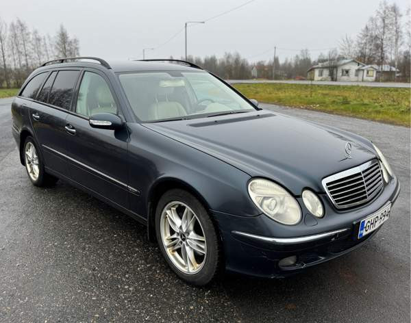 Mercedes-Benz E Торнио - изображение 7