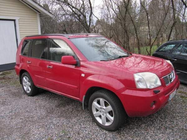 Nissan X-Trail Glebychevo - valokuva 1