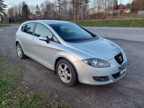 Seat Leon Sastamala - valokuva 3