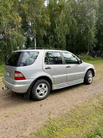 Mercedes-Benz ML Ilmajoki