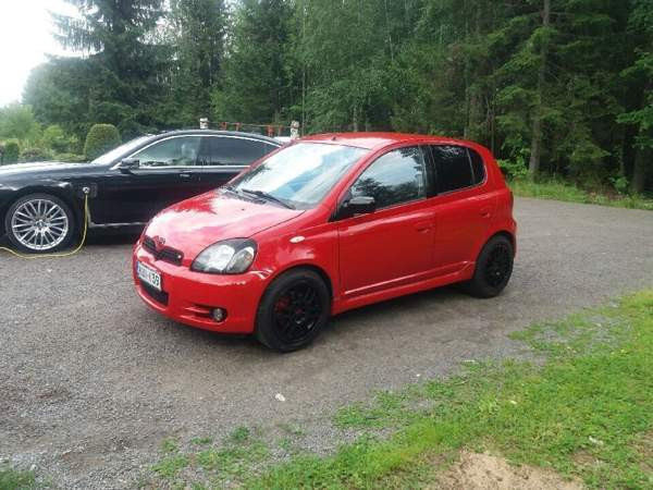 Toyota Yaris Kouvola - valokuva 3