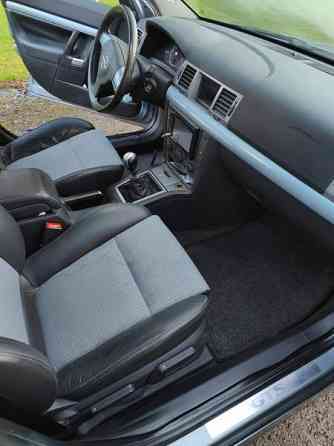 Opel Vectra Исалми