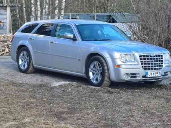 Chrysler 300C Vieremä