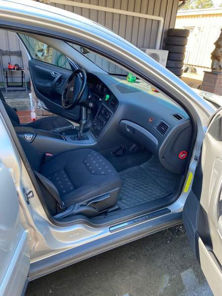 Volvo V70 Outokumpu - valokuva 8