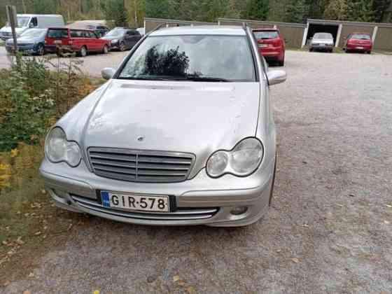 Mercedes-Benz 220 Sarov