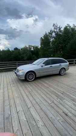 Mercedes-Benz C Коувола