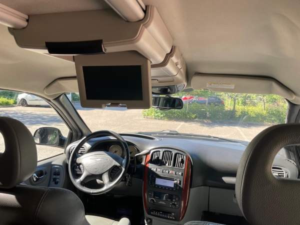 Chrysler Grand Voyager Helsinki - photo 8