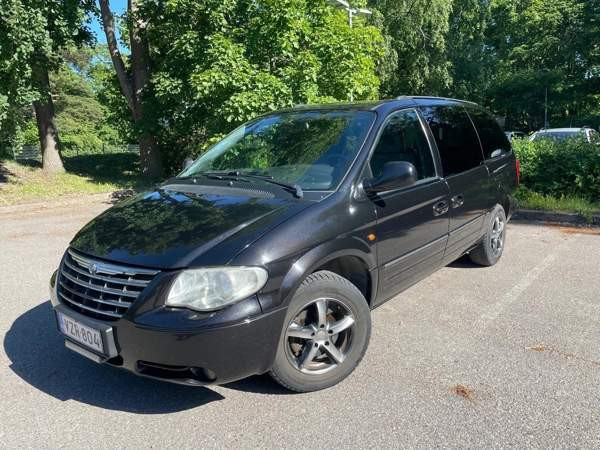 Chrysler Grand Voyager Helsinki - photo 1