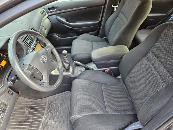 Toyota Avensis Helsinki – foto 7