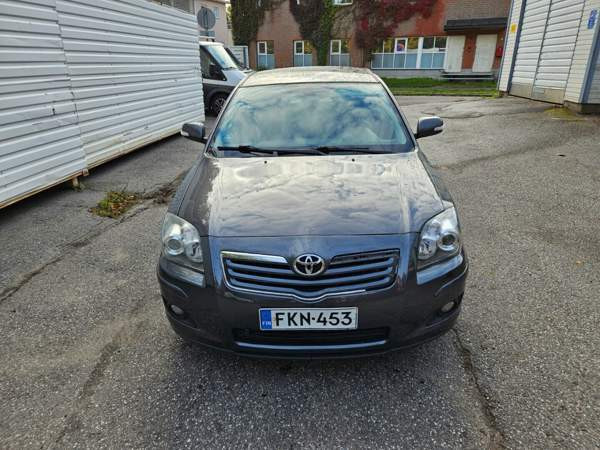 Toyota Avensis Helsinki – foto 2