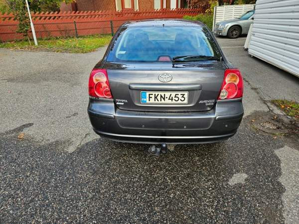 Toyota Avensis Helsinki – foto 4
