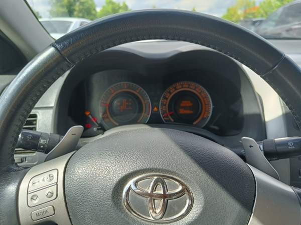 Toyota Corolla Hämeenlinna - valokuva 2