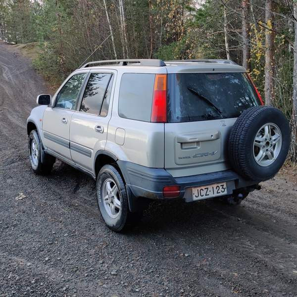 Honda CR-V Сейняйоки - изображение 4