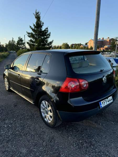Volkswagen Golf Вааса - изображение 2
