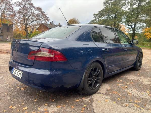 Skoda Superb Вантаа - изображение 3