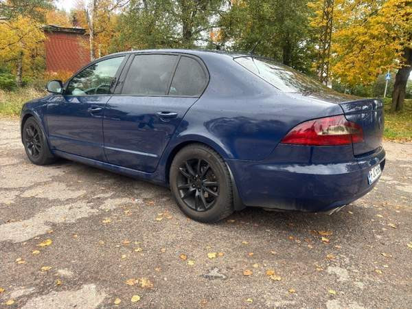 Skoda Superb Вантаа - изображение 4