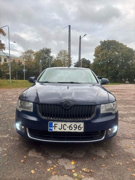 Skoda Superb Вантаа - изображение 5