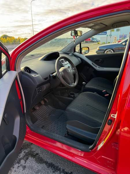 Toyota Yaris Kuopio - valokuva 5