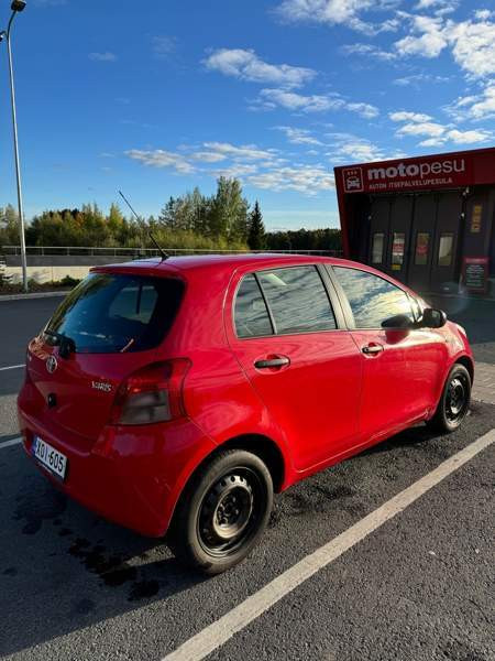 Toyota Yaris Kuopio - valokuva 3