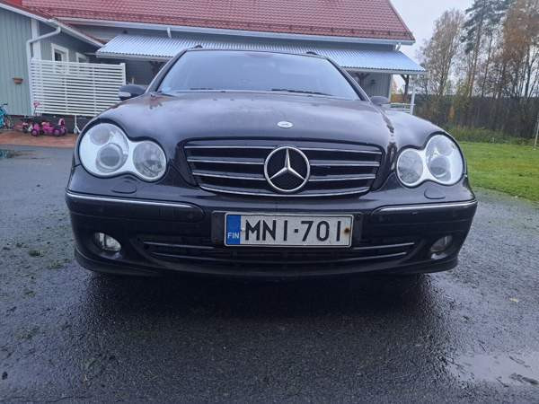 Mercedes-Benz C Lapua - photo 5