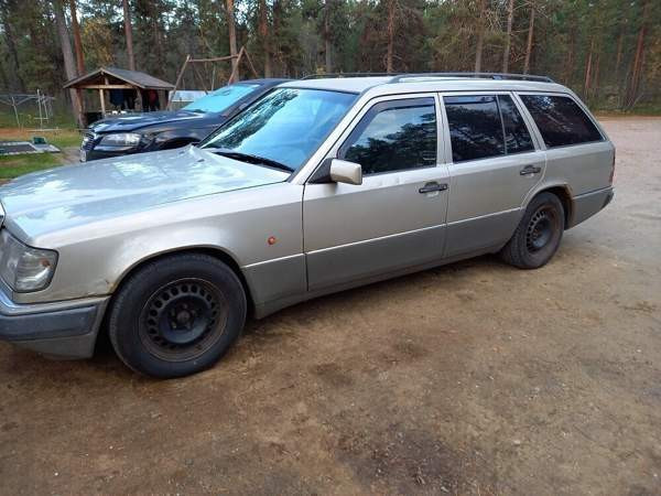 Mercedes-Benz 300 Muonio - изображение 2