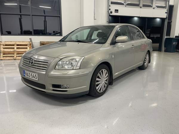 Toyota Avensis Nurmijärvi - valokuva 1
