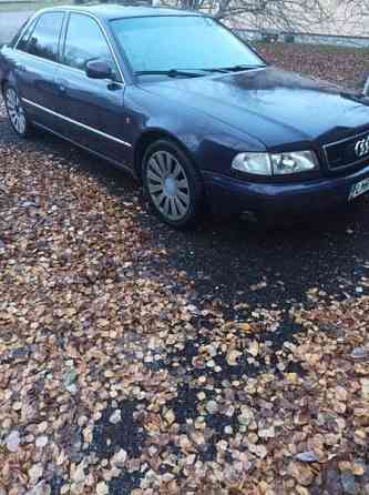 Audi A8 Äänekoski