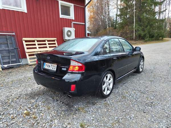 Subaru Legacy Mikkeli - valokuva 2