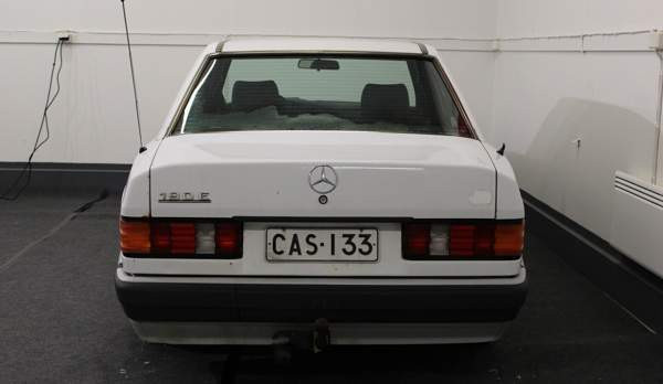 Mercedes-Benz 190 Jokioinen - valokuva 4