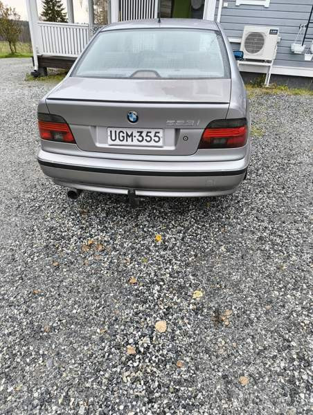 BMW 523 Lieksa - изображение 5