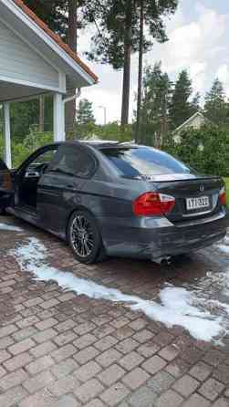 BMW 325 Хювинкяя