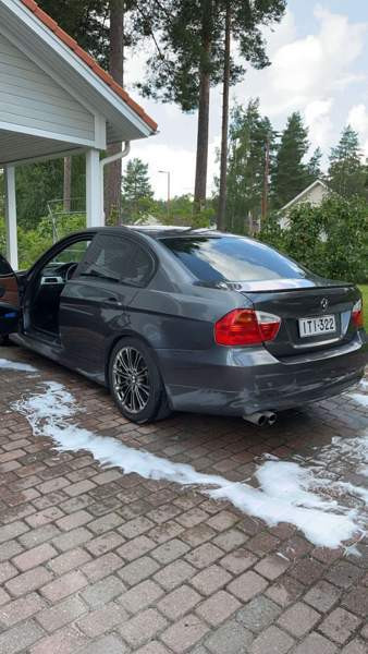 BMW 325 Хювинкяя - изображение 2