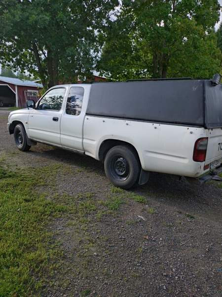 Toyota Hilux Kinnula - valokuva 4