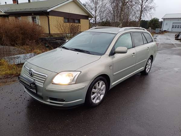 Toyota Avensis Isokyrö - photo 3