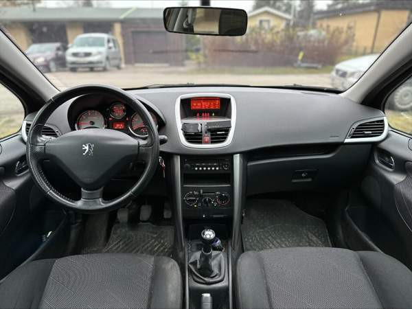 Peugeot 207 Maentsaelae - photo 7