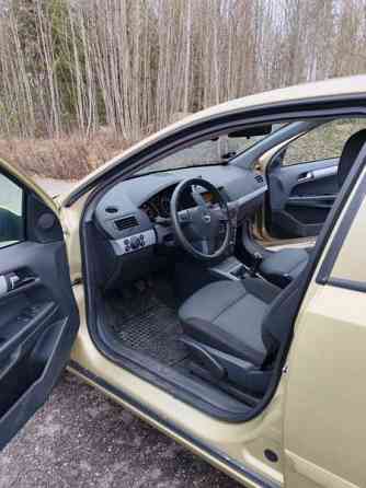 Opel Astra Vantaa
