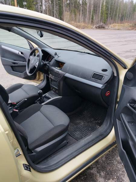 Opel Astra Vantaa - valokuva 6