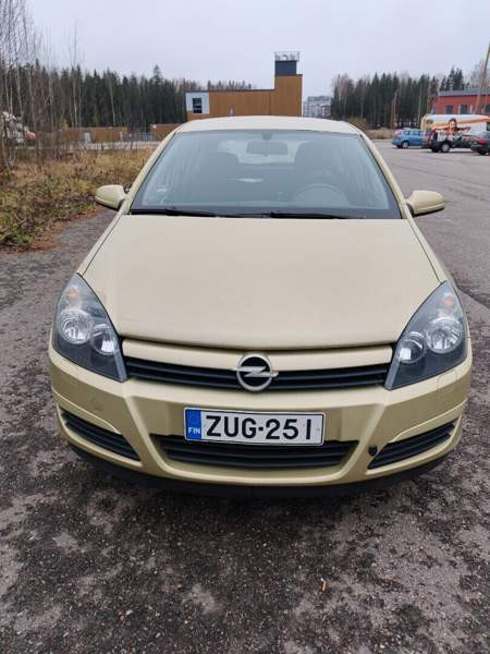 Opel Astra Vantaa - valokuva 2