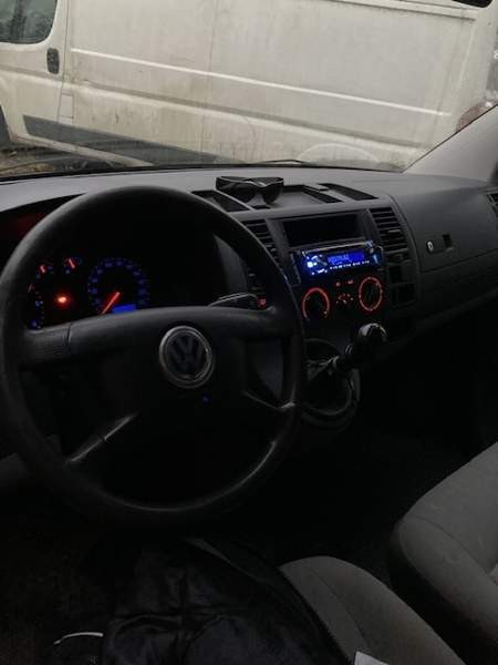 Volkswagen Transporter Helsinki - valokuva 7