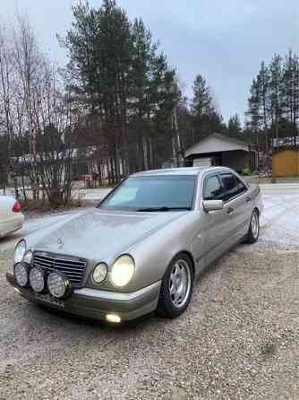 Mercedes-Benz E Lons-le-Saunier