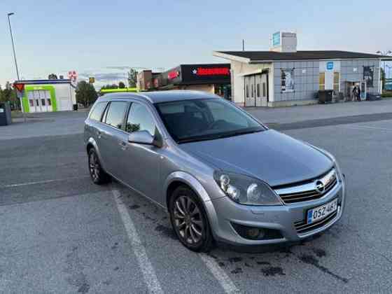 Opel Astra Коккола