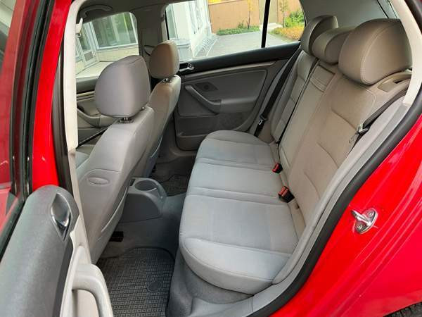 Volkswagen Golf Вантаа - изображение 8