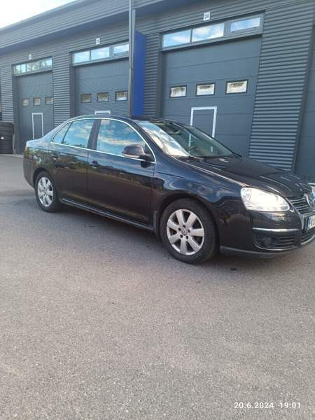 Volkswagen Jetta Эспоо - изображение 1