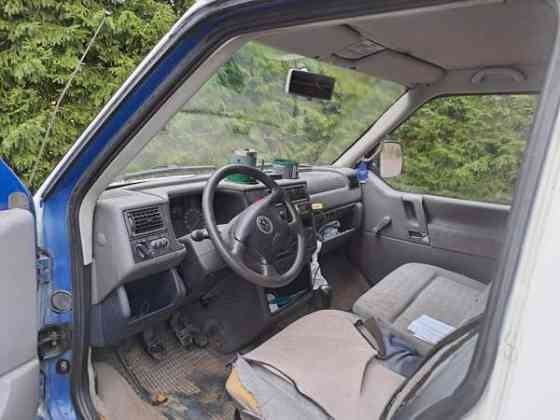 Volkswagen Caravelle Рахе