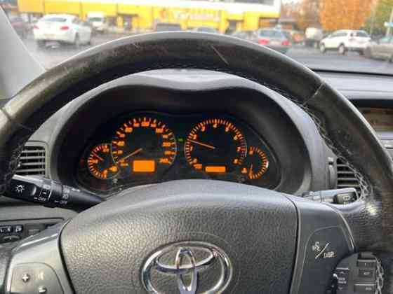 Toyota Avensis Оулу